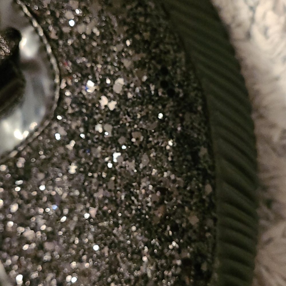 Shoes - Picture 5 of 5